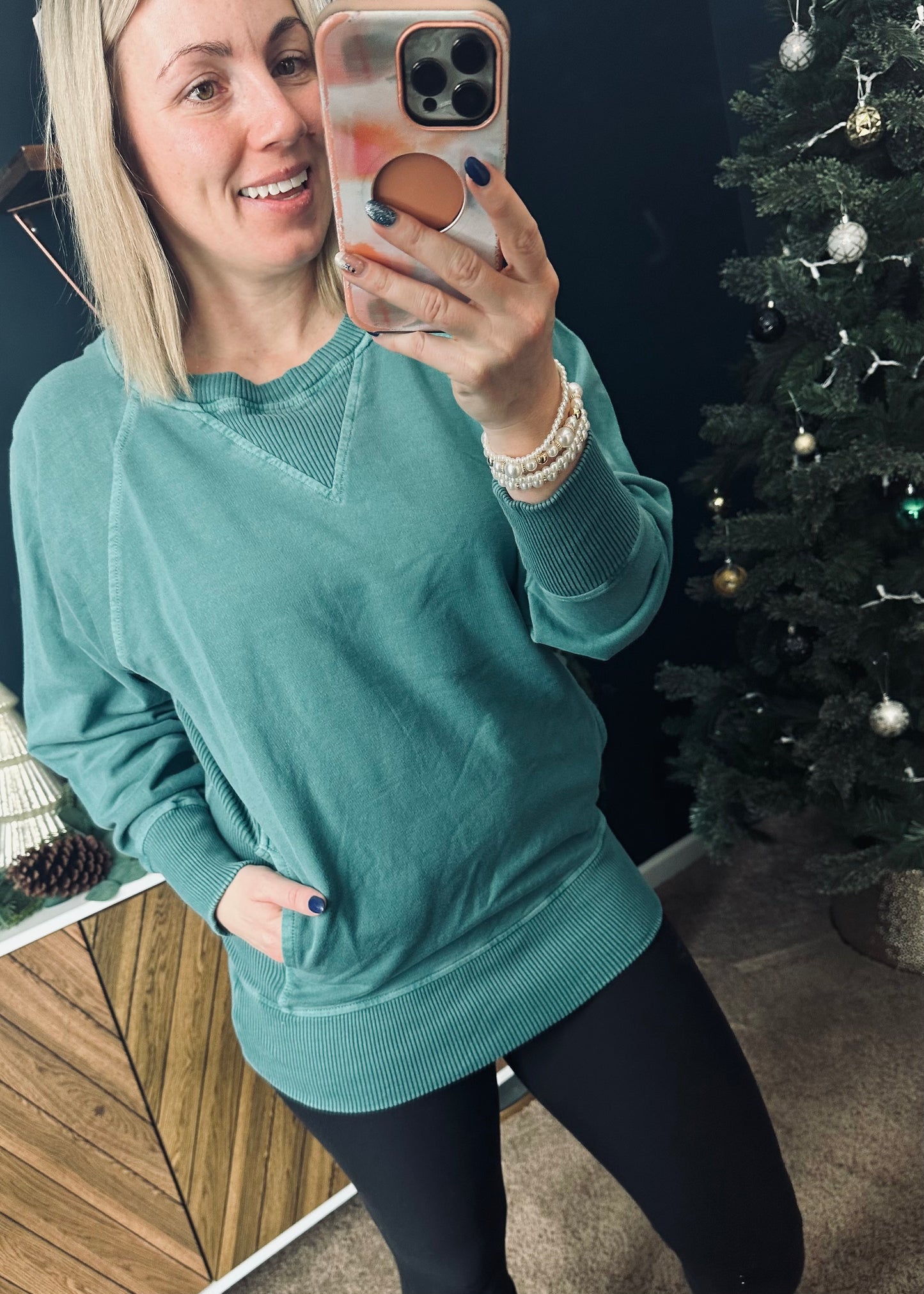 Teal - Pullover Sweater with Pockets