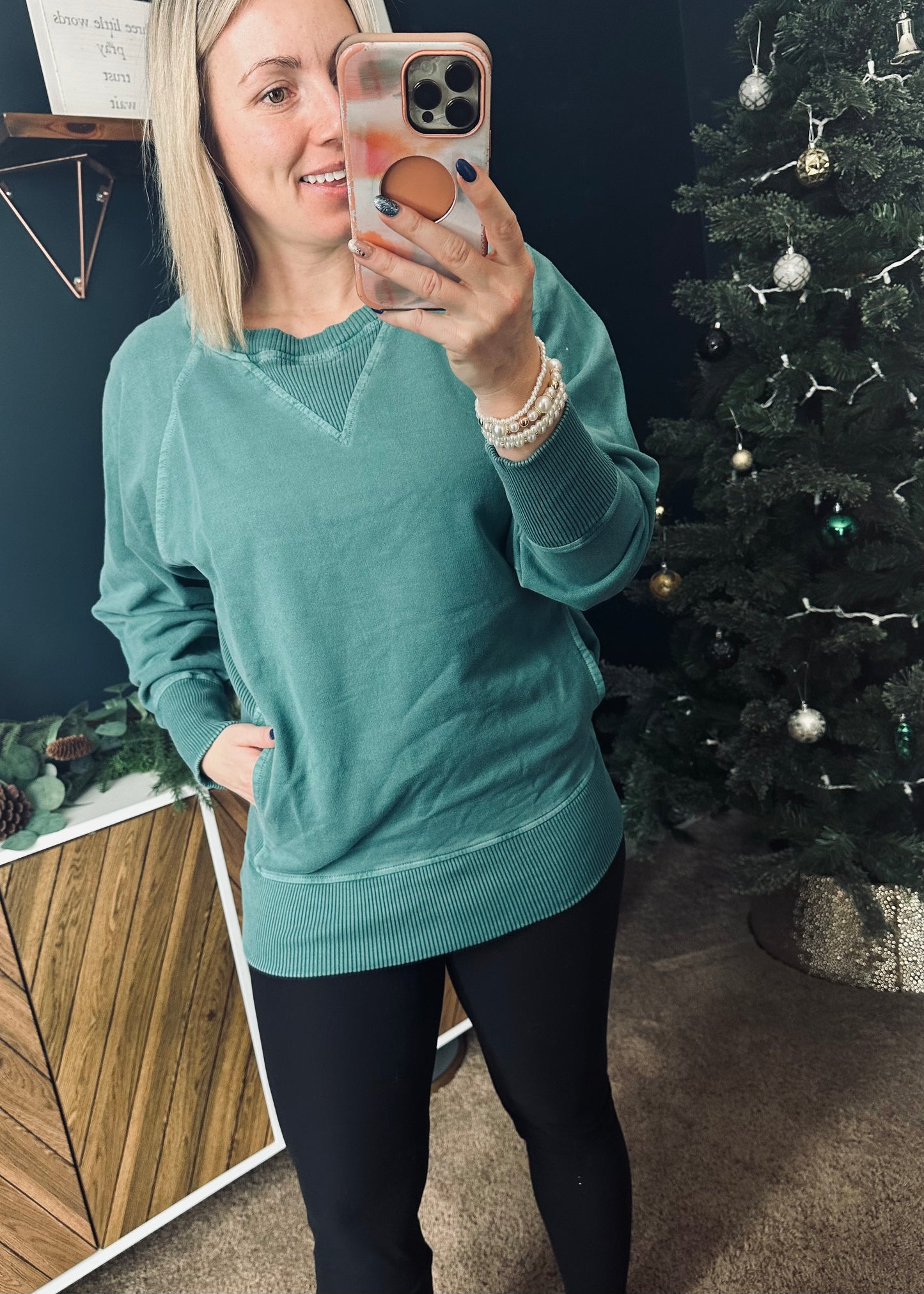 Teal - Pullover Sweater with Pockets