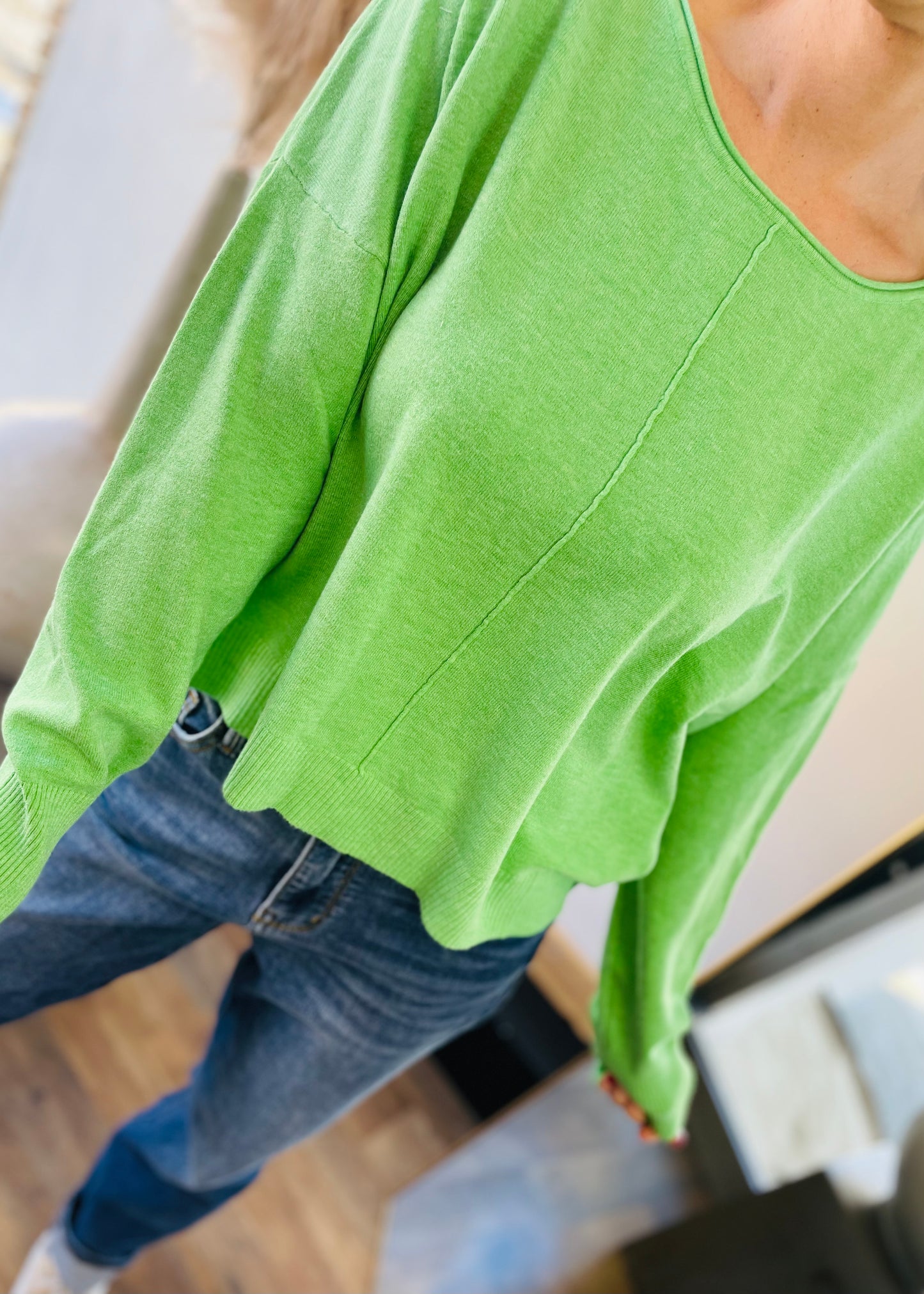 Heathered Light Green - Front Seam Round Neck Pullover Sweater