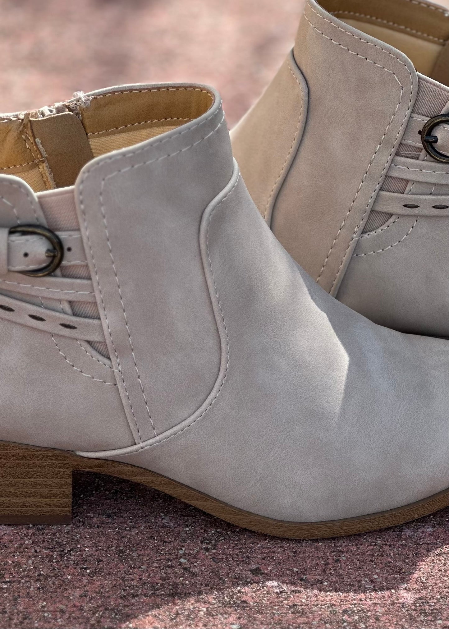 BUCKLE DETAIL BOOT - CLAY