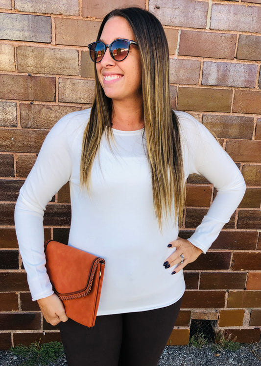 Ivory Round Neck Basic Sweater