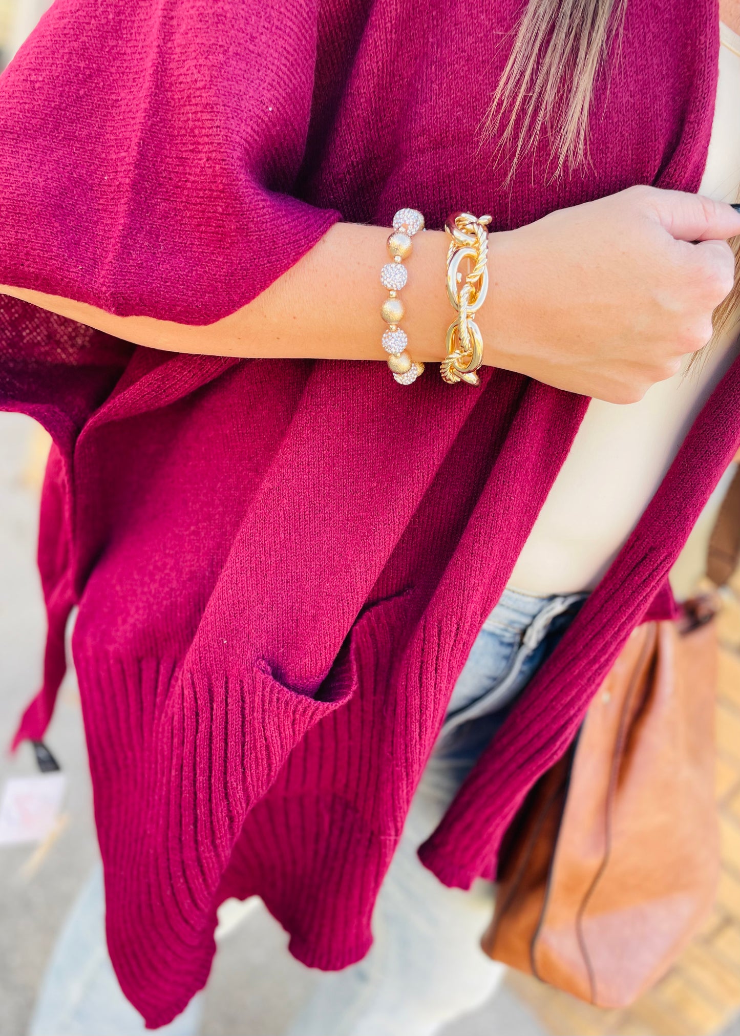 Solid Color Knit Vest with Pocket: Burgundy