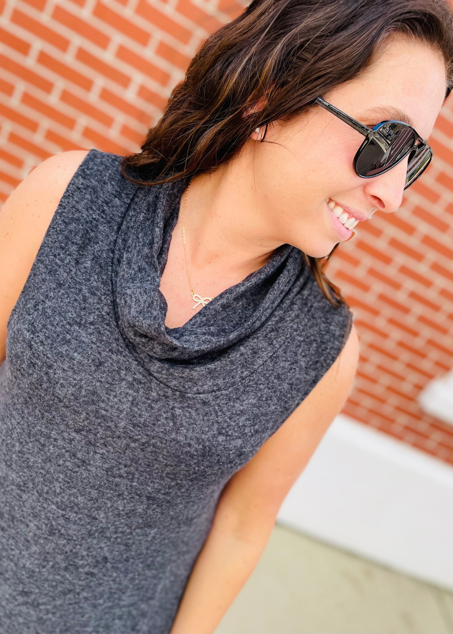 Sleeveless Turtle Neck Tunic Top