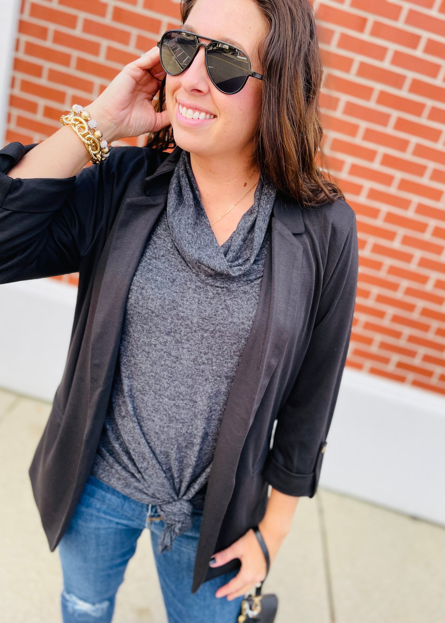 Sleeveless Turtle Neck Tunic Top