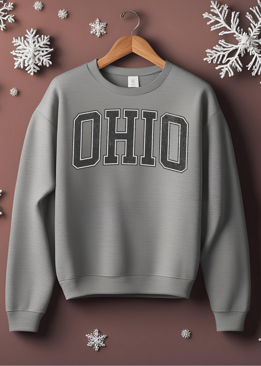 MADE TO ORDER - DISTRESSED OHIO VARISITY LETTER BLACK GRAPHIC PULLOVER